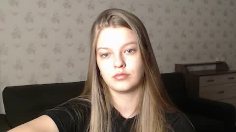 EmySway online show from March 12, 2:45 pm