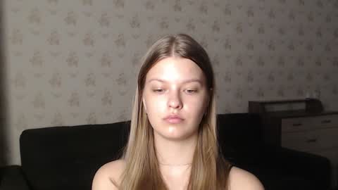 EmySway online show from December 28, 2:42 pm