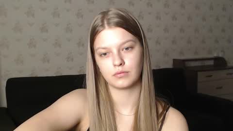 EmySway online show from February 25, 2:48 pm