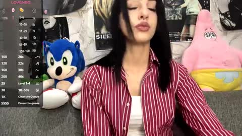 Amelia online show from November 6, 8:23 pm