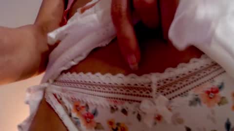 Enchanti online show from October 3, 8:06 pm