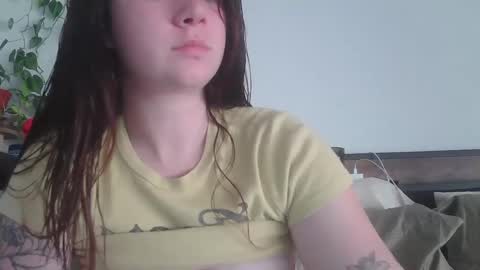endlessly evie online show from January 5, 11:33 pm
