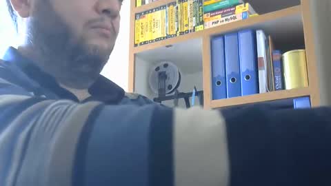 engin_83 online show from December 4, 8:25 am