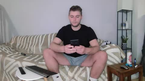 Englishladxxx online show from January 23, 9:50 pm