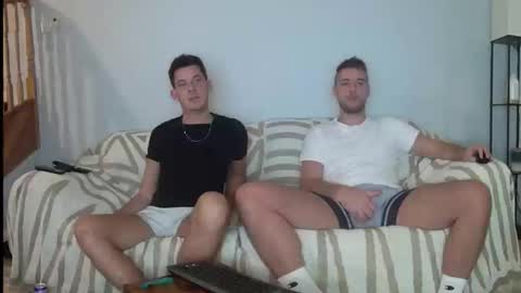 Englishladxxx online show from September 27, 8:50 pm