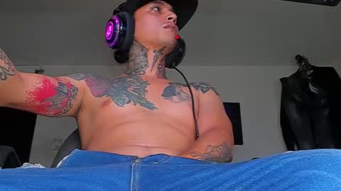 Snapshot of enjoymycock99 chatting on February 11, 12:58 pm enjoymycock99 online show from February 11, 12:58 pm