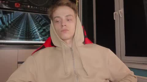 Enker online show from October 12, 8:10 pm