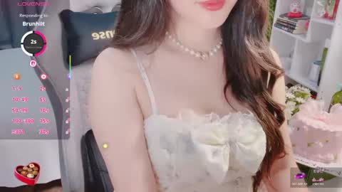 Enmilia online show from May 9, 5:57 am