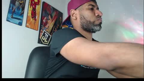 enriblack92 online show from February 9, 2:28 am