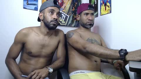 enriblack92 online show from January 19, 4:33 am