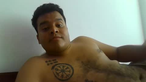 enriqueg15 online show from December 19, 6:45 pm