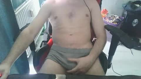 Snapshot of enriquexxx21xxx chatting on October 18, 1:48 pm enriquexxx21xxx online show from October 18, 1:48 pm