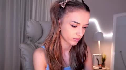 entya online show from October 21, 5:23 am