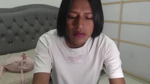 Enyenlina online show from December 15, 10:39 pm