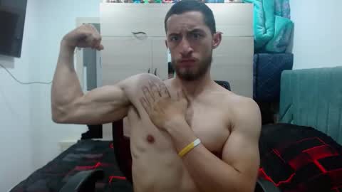 enzo_savage online show from October 2, 7:56 pm