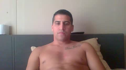 Snapshot of enzoron chatting on February 27, 8:31 pm enzoron online show from February 27, 8:31 pm