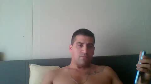 Snapshot of enzoron chatting on February 20, 9:20 pm enzoron online show from February 20, 9:20 pm