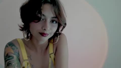 Leyla online show from March 6, 11:09 pm