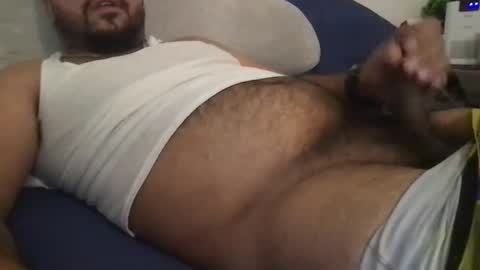 Snapshot of epicnutsz chatting on December 9, 9:48 pm epicstrokesz online show from December 9, 9:48 pm