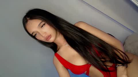 Snapshot of eres_guapa chatting on February 20, 2:07 am Elisa online show from February 20, 2:07 am