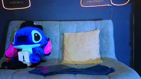 Brayan online show from November 22, 2:32 am