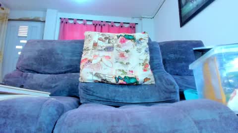 eric_twink18 online show from February 24, 3:31 pm