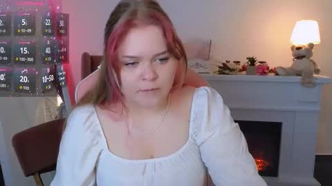 erica_love_ online show from September 17, 6:17 am