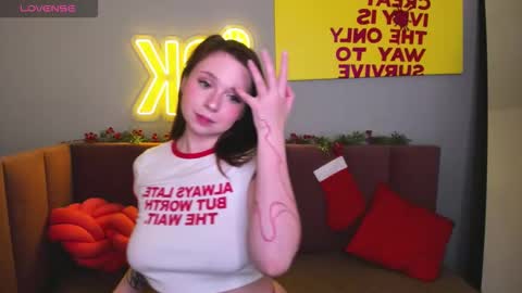 Erica 3 online show from December 20, 1:34 am