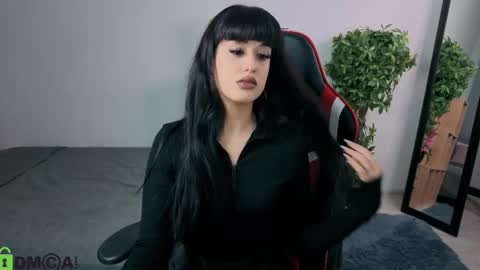 Erika online show from October 2, 2:49 pm