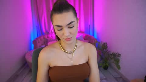 Erica online show from November 28, 8:21 am