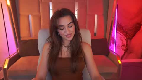 Erica online show from December 1, 2:15 pm