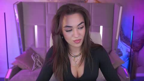 Erica online show from October 14, 1:47 pm