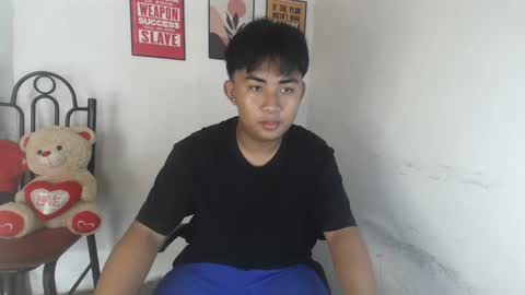 erick_cummer30 online show from April 19, 2:45 am