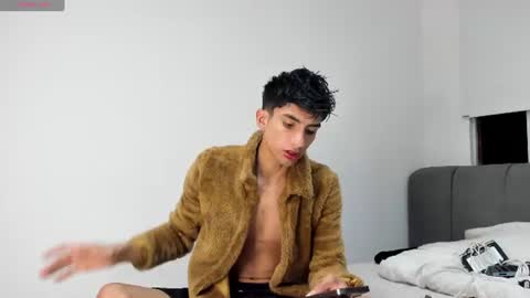 erick online show from June 14, 5:31 am