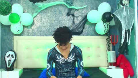   online show from October 30, 4:13 am