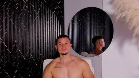 Erick online show from February 3, 3:49 pm