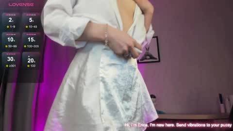 Snapshot of erika_flame chatting on March 11, 1:34 pm erika_flame online show from March 11, 1:34 pm