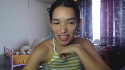 erina_1 online show from January 24, 3:13 pm