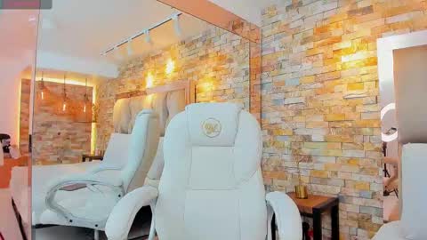  ERIS  online show from October 3, 12:35 pm