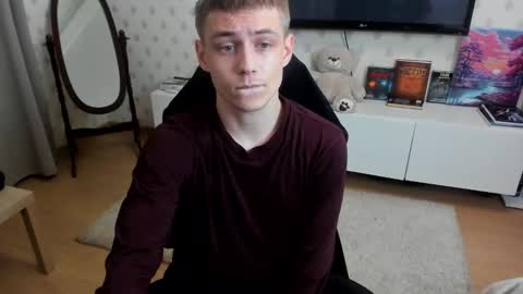 Max online show from November 1, 10:20 pm