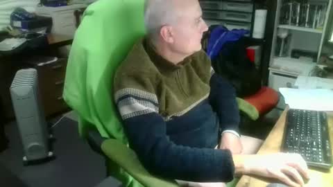 ernello online show from October 12, 10:44 pm