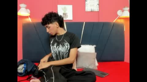 ero_boy40 online show from June 10, 4:45 am