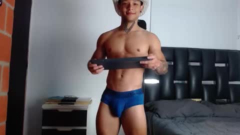 Eros online show from November 14, 6:43 pm