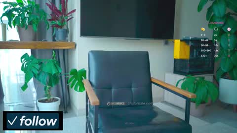 SOFIA  DAMIEN   PVT MODEL online show from November 22, 9:08 am