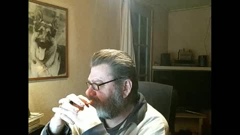 Erwins room welcome sound on online show from February 20, 11:32 pm