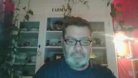 Erwins room welcome sound on online show from January 9, 9:16 pm