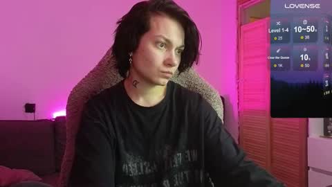 esajukyy online show from January 15, 4:38 pm