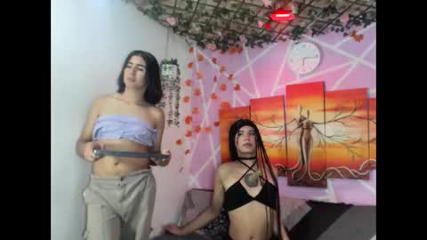 escarlet_hot06 online show from March 21, 2:06 am