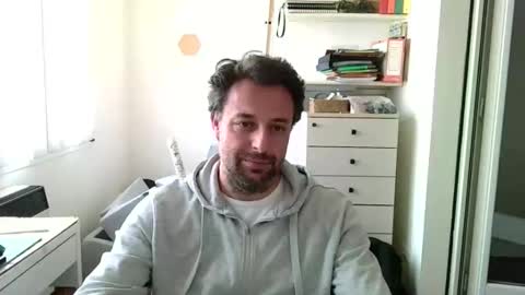 esibizionista 91 online show from April 21, 7:59 am