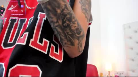 esmeralda  online show from November 22, 6:06 pm